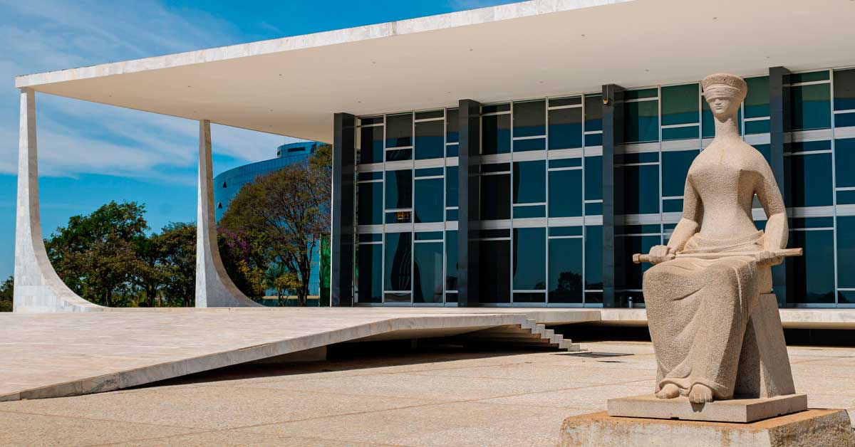 Julgamento do Supremo Tribunal Federal sobre Contratos de Associação entre Advogados e Sociedades de Advogados. Saiba mais com RCLP Advogados.